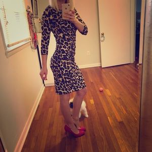 jennifer lopez leopard dress